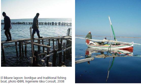 El Bibane lagoon: bordigue and traditional fishing boat